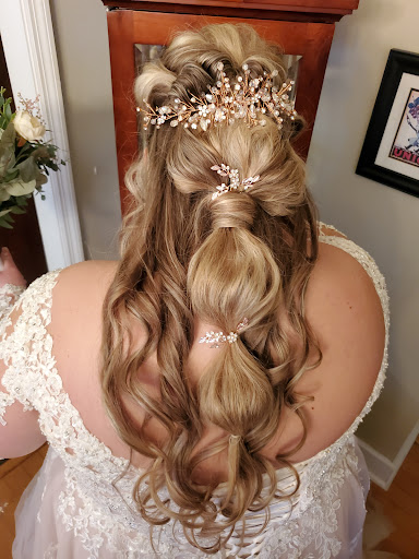 Palette & Fringe Salon - Thumbnail