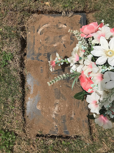 Pine Rest Funeral Home & Memorial Park LLC - Thumbnail