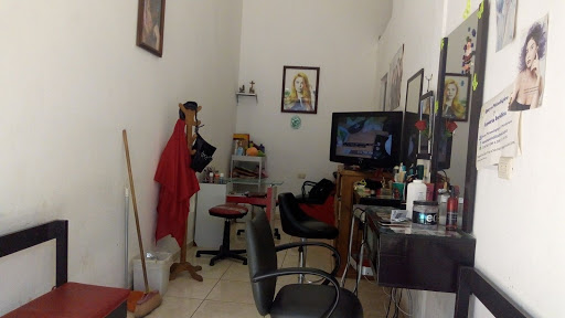 Estética Unisex Iz Bell