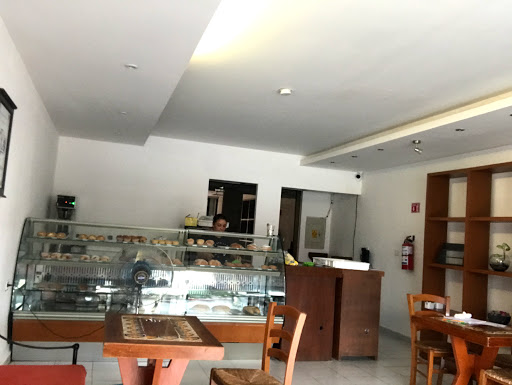 Panecillo Mio Bakery - Thumbnail