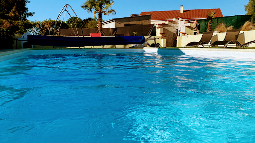 Photo de Maison Piscine & Jacuzzi