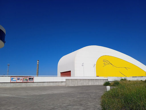 Oscar Niemeyer International Cultural Centre - Thumbnail
