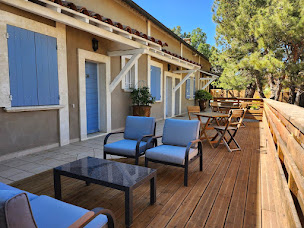 Photo n°59 de Domaine les Gendalis à Saint-Saturnin-lès-Avignon (Chambre d'hôtes)