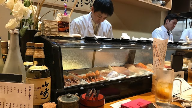 すしの助