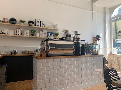 FLATOUT Coffee - Visual