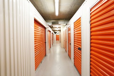 Public Storage