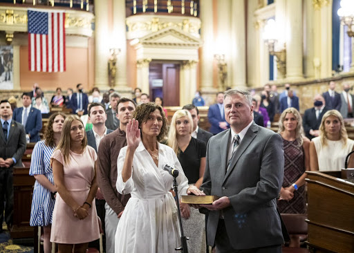 Representative Leslie Rossi - Thumbnail