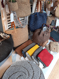 Photo n°16 de Les Armoires Normandes - Boutique de créateurs à Beuvron-en-Auge (Association ou organisation)