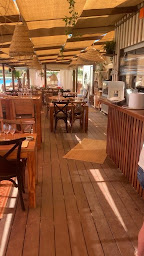 Photo n°2 de Welcome Beach à Le Lavandou (Restaurant méditerranéen)