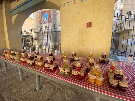 Marché couvert de producteurs - Thumbnail