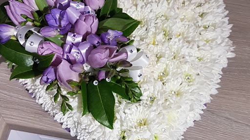 TM Floral Creations - Thumbnail