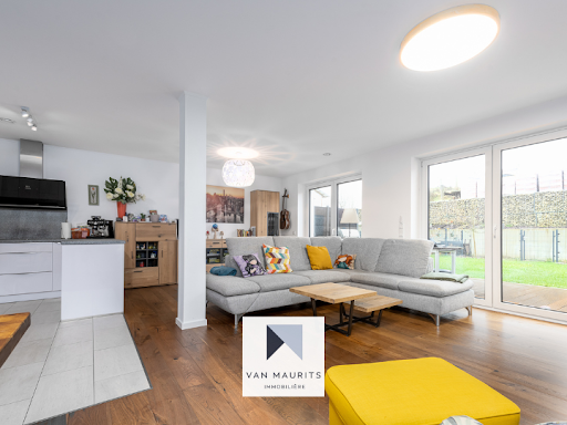 Van Maurits IMMOBILIERE - Thumbnail