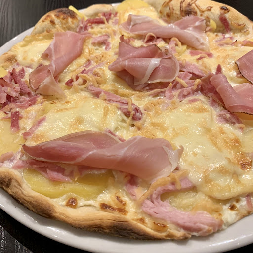 Photo 6 - Gino Pizza