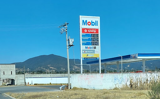 Mobil Sequoia - Thumbnail