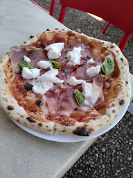 Photo n°12 de Aux Berges du Chalard à Champs-Romain (Pizzas à emporter)