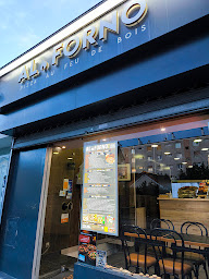 Photo n°1 de ALFORNO PIZZA Au feu de bois à Sartrouville - (Pizza Panuzzo Sandwich) à Sartrouville (Pizzeria)