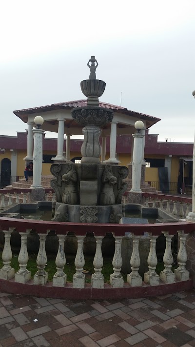 Photos of Supermercado L