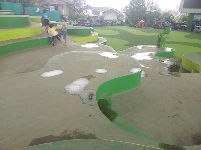Photos of Taman Film