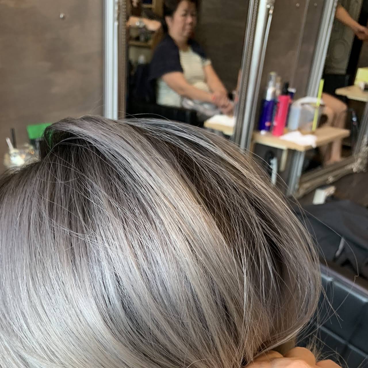 Lâm Haircare & Stylist Hair Salon in Springvale