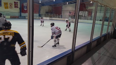 Photos of Glacier Pointe Ice Complex