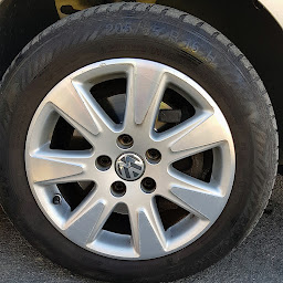 Photo n°17 de Pneus pas chères / Garage Rinco Auto à Mâcon (Magasin de pneumatiques d'occasion)