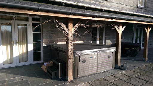 Mr Tubby Ltd (Tub viewings by appointment only)