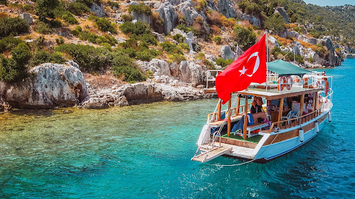 Akyarlar Tekne Turları Özel Tekne Kiralama
