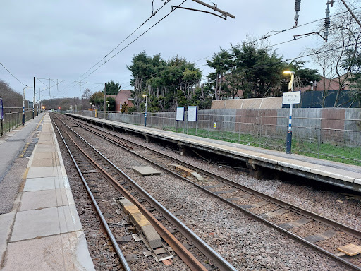 Watton-at-Stone Train Station - Great Northern Rail