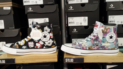 Converse Store - Visual