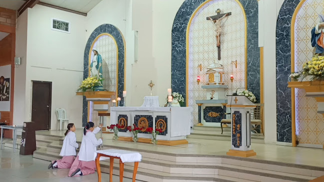 Opiniones de Iglesia Católica San Lucas Evangelista | Guayaquil en Guayaquil - Iglesia