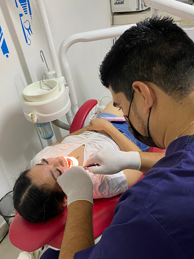 Dentista Dr. Carlos R. Orduno R. - Thumbnail