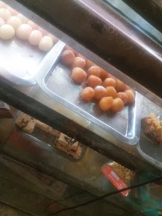 Unique Sweets & Bakers kasur