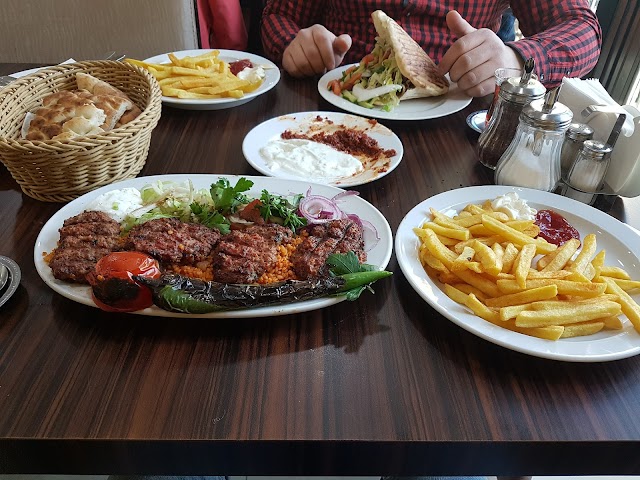 Öz Urfa Kebap Haus