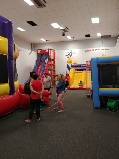 BounceU - Visual