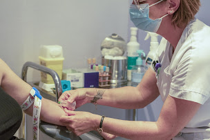 Photo n°6 de Laboratoire UNIBIO Saint Symphorien d'Ozon à Saint-Symphorien-d'Ozon (Centre de dépistage du VIH)