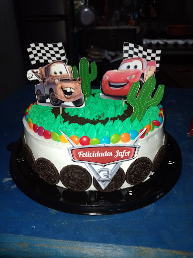 Pasteles y pizzas Mary Cakes