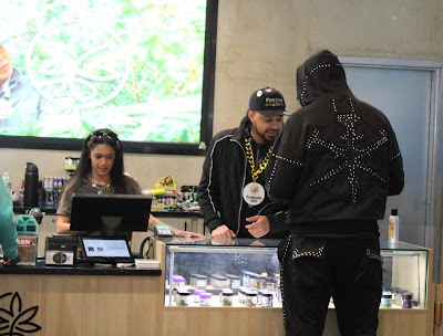 Photo of Forever 420