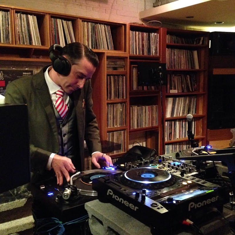 営業日は最新情報を開いて下さい。