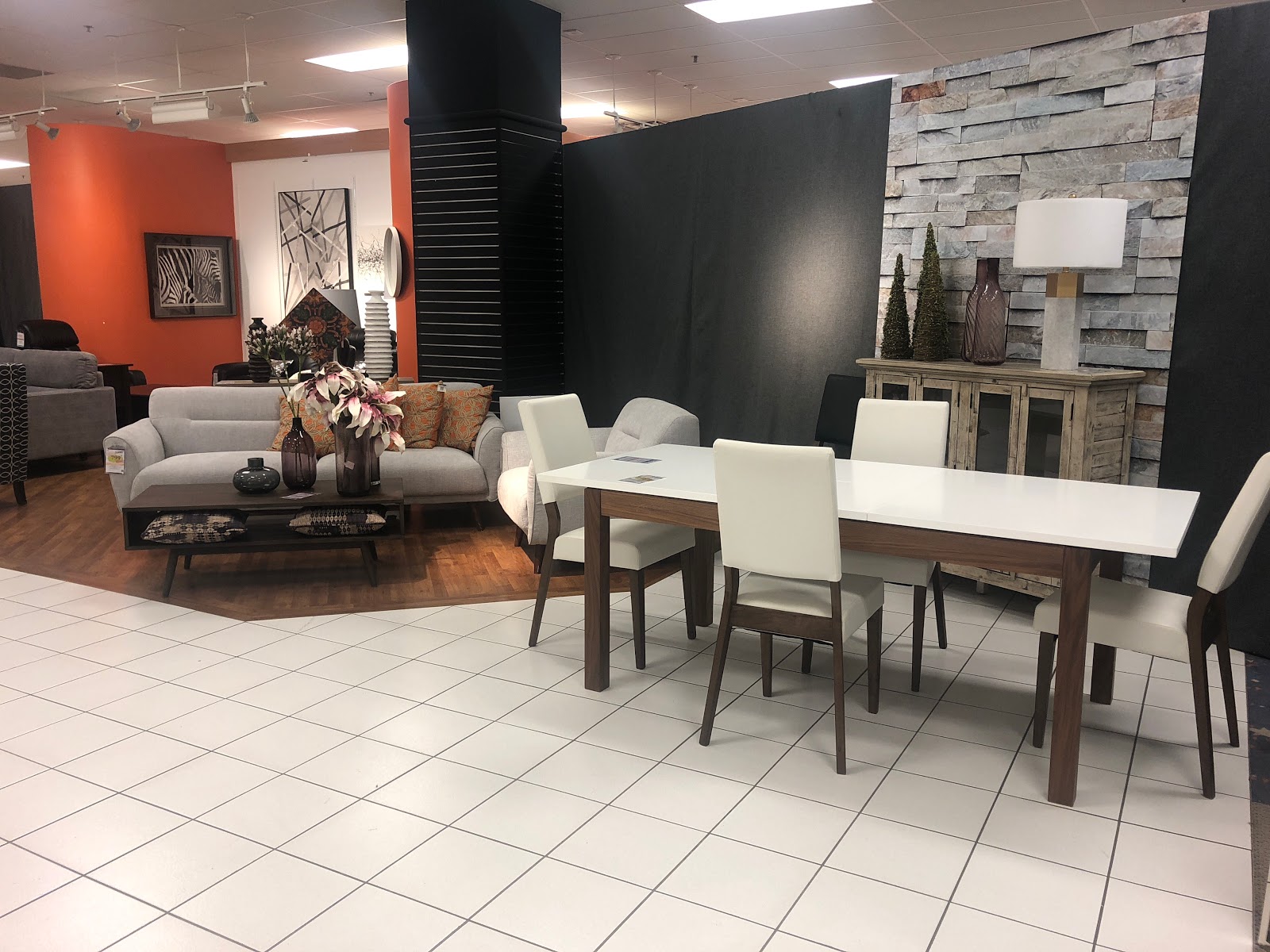 Accentshome 4567 Lougheed Highway Unit 100, Burnaby Canadian