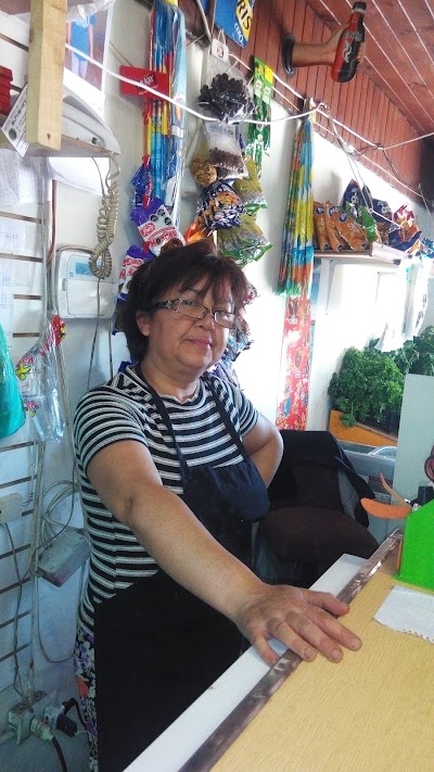 Photos of Puestos Varios Alonso
