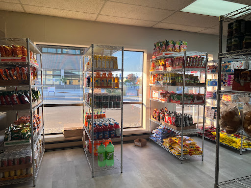Las Chapinas store - Thumbnail
