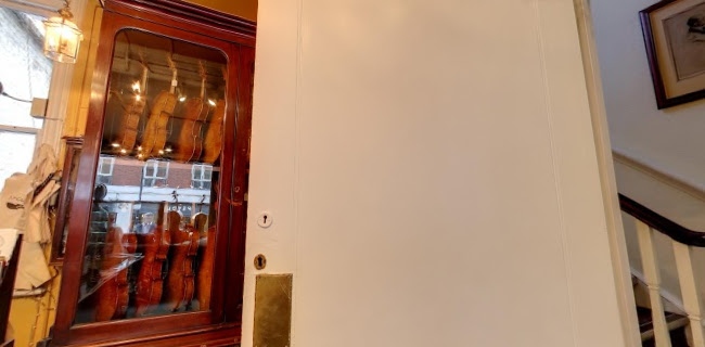 Reviews of J P Guivier & Co Ltd in London - Music store