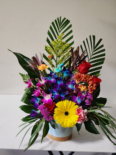 Sweet Stems - Edmonton Florist - Thumbnail