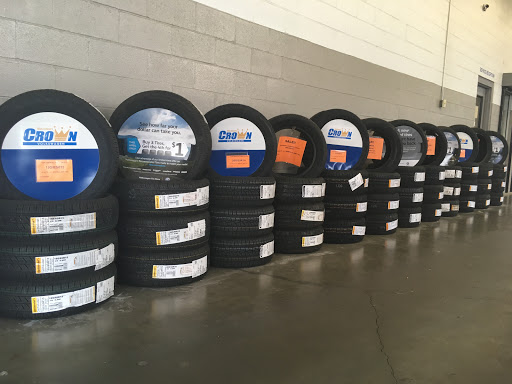 Volkswagen Service Center - Crown Volkswagen of Lawrence - Thumbnail