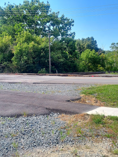 Grafton Diamond Railroad Crossing - Thumbnail
