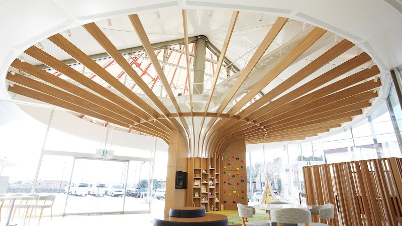 岡山トヨペット TOYOTOWN津山