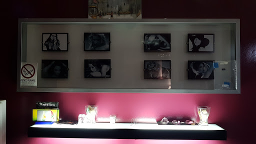 Mami Lounge Bar - Thumbnail