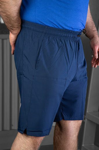evolve athletic store - Visual
