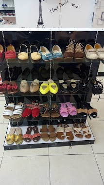 Belivin Store - Toko Sepatu Fashion Bekasi, Author: Febry Dhaniel