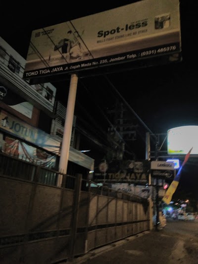 Photos of Toko Tiga Jaya